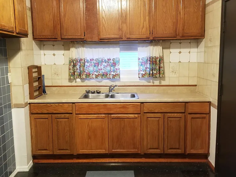 800 N Central Ave #1 — Photo 5