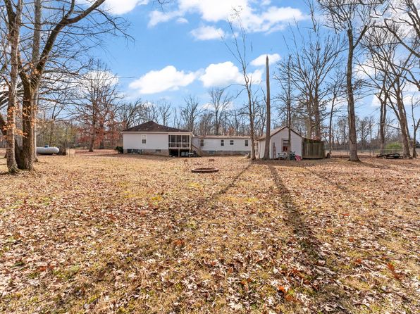 2394 Thompson Rd, Murfreesboro, TN 37128