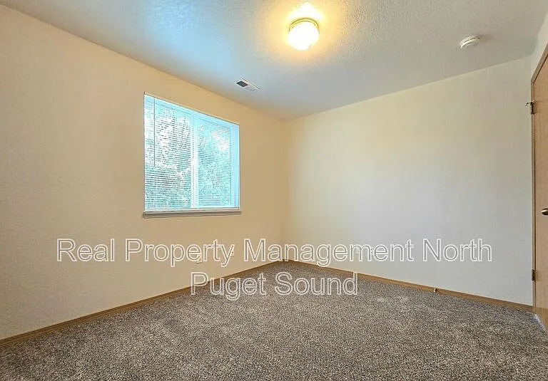 1414 128th Dr NE — Photo 15