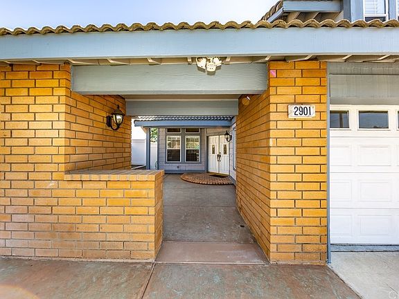 4th image of 2901 Amber Dr