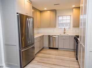 77 Jefferson Pl, Totowa, NJ
