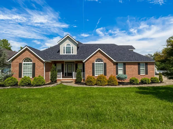 395 Oakwood Rd, Culloden, WV 25510