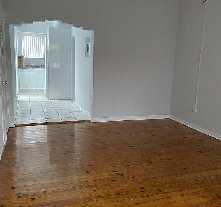 1st image of 1310 Euclid Ave #5