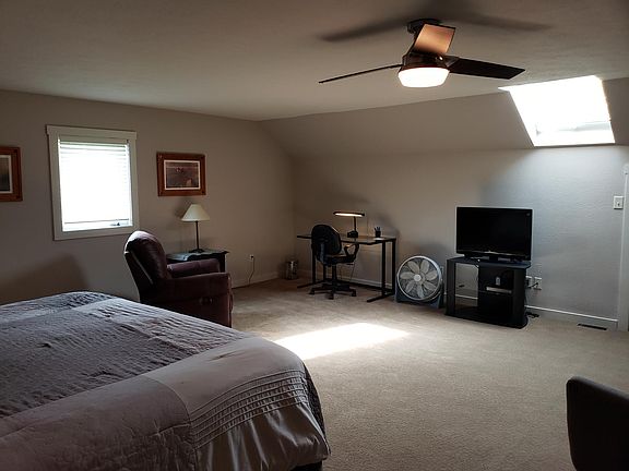 4th image of 4687 E State Road 45