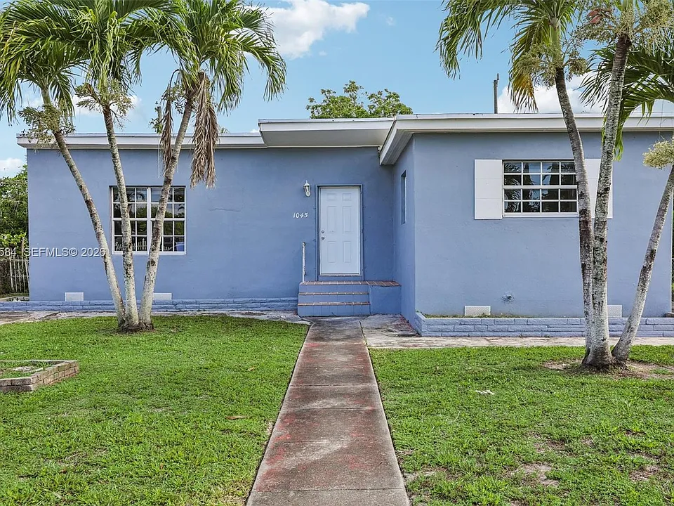 1045 NW 115th St