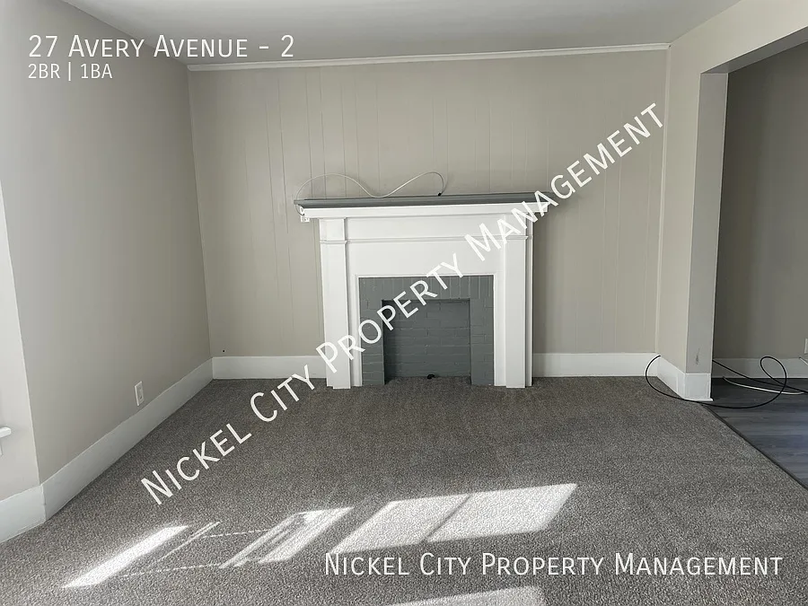 27 Avery Avenue Upper — Photo 3