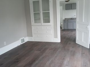 936 W Chambers St #1, Milwaukee, WI 53206