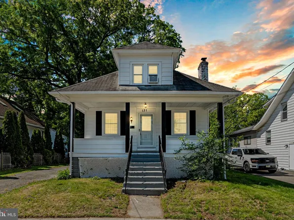 131 Watkins Ave, Woodbury, NJ 08096