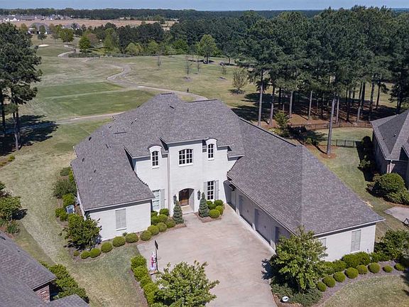 5th image of 118 Ivy Brook Dr