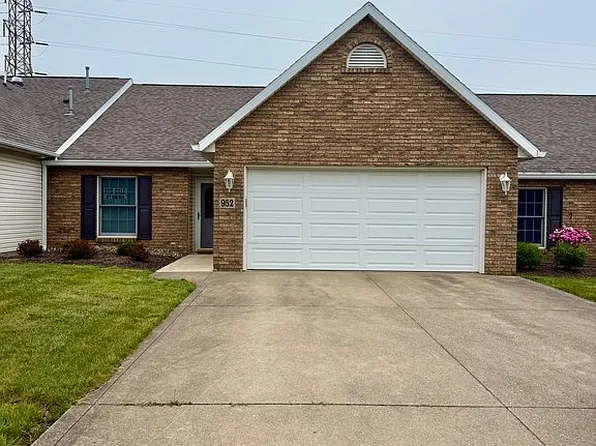 952 Oakbrook Dr, Ashland, OH 44805