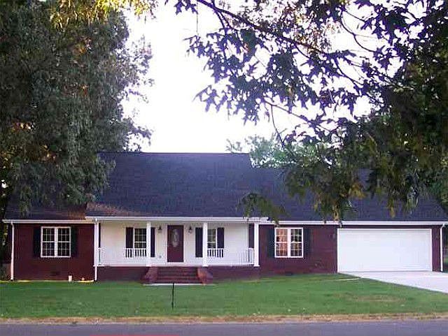 1st image of 2216 Quail Creek Dr