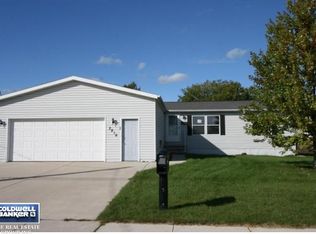 2816 10th St, Two Rivers, WI 54241
