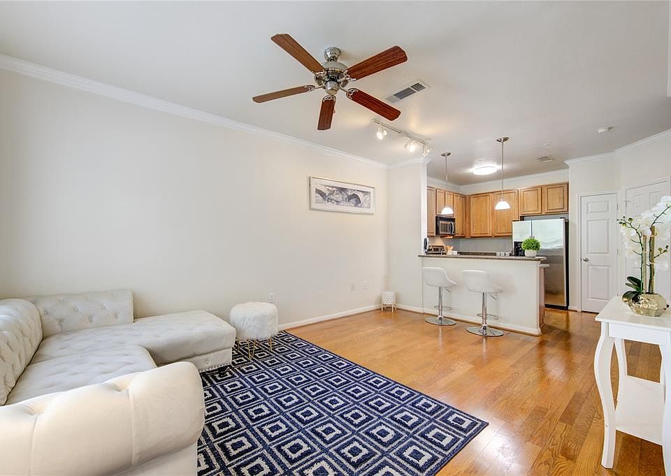 1st image of 9200 Westheimer Road #1108