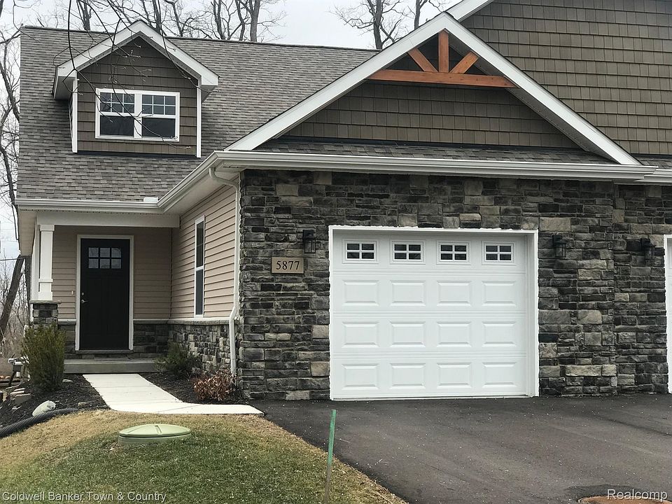 1st image of 5877 Scenic Bluff Dr