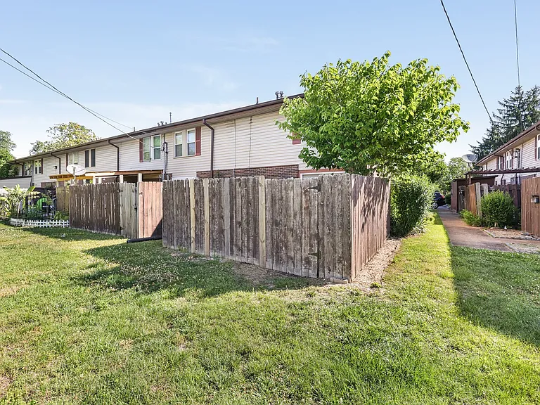 500 Paragon Mills Rd #B1 — Photo 30