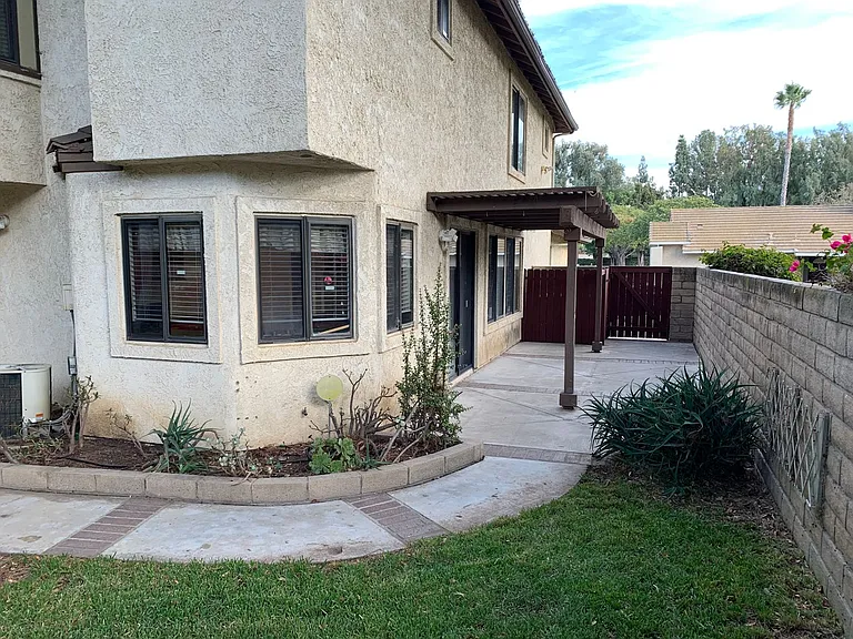 4955 Galano Dr — Photo 22
