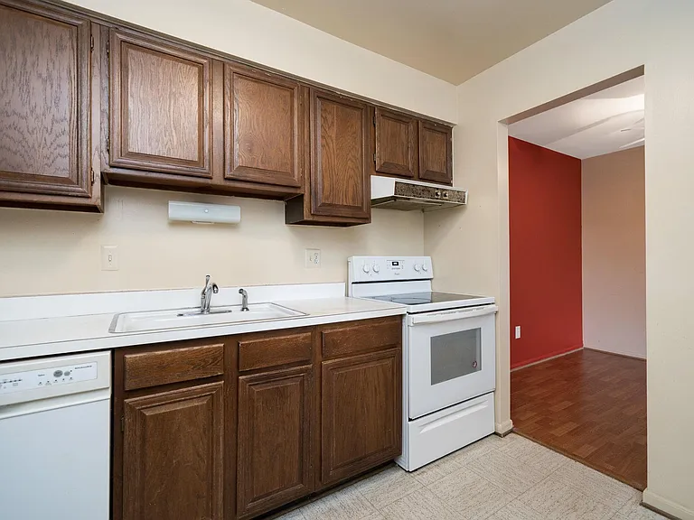 23788 Village House Dr N #8B — Photo 15