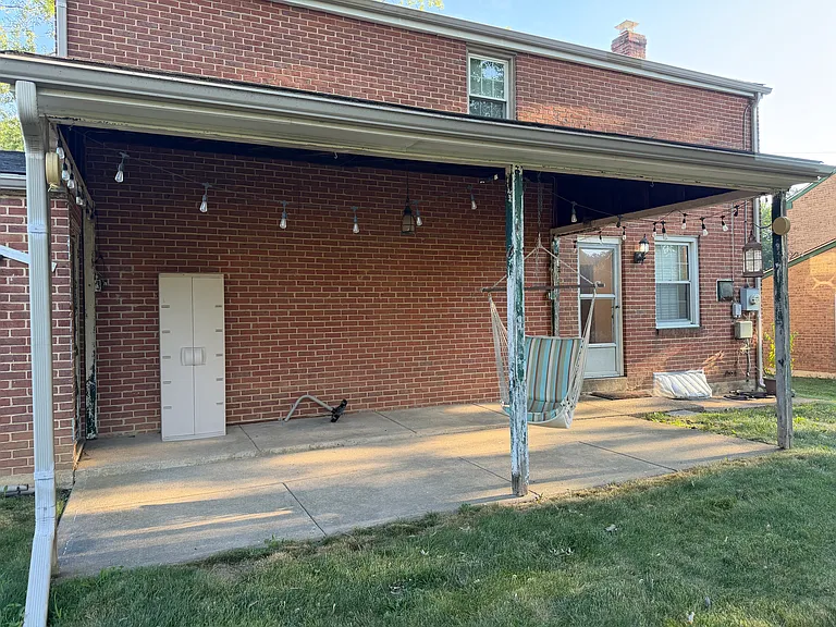 114 Alders Dr — Photo 18
