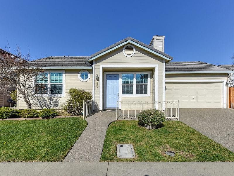 2nd image of 6871 Hampton Cove Way