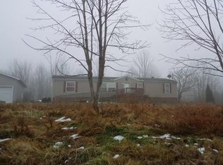 10462 Bancroft Rd, Garrettsville, OH 44231