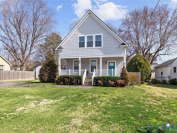 2nd image of 121 Echo Ave