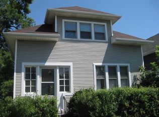 1819 Emerson St #1, Evanston, IL 60201