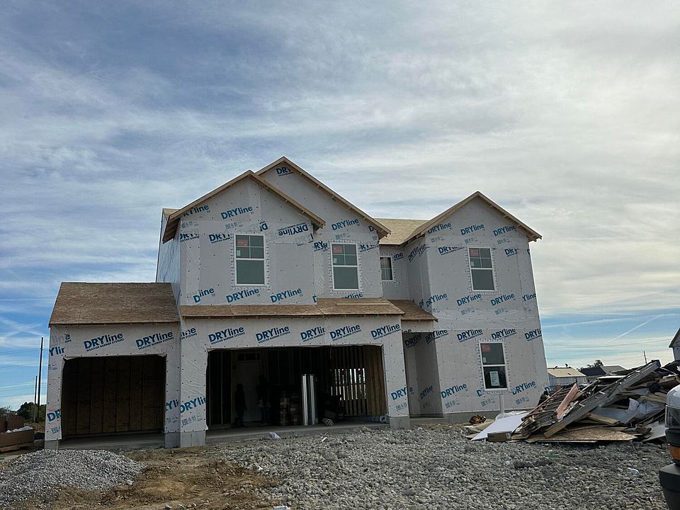 1st image of 437 Lukes Cir