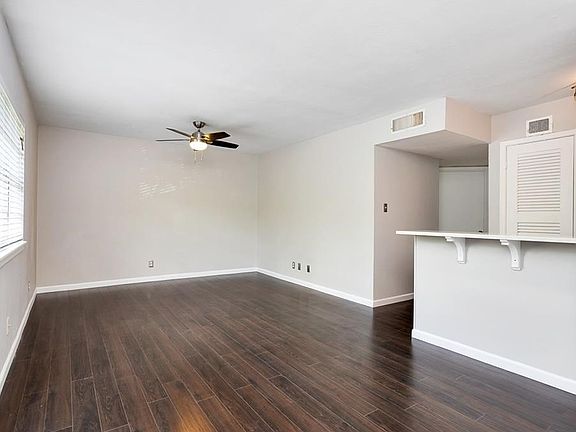3rd image of 4306 Avenue A APT 107
