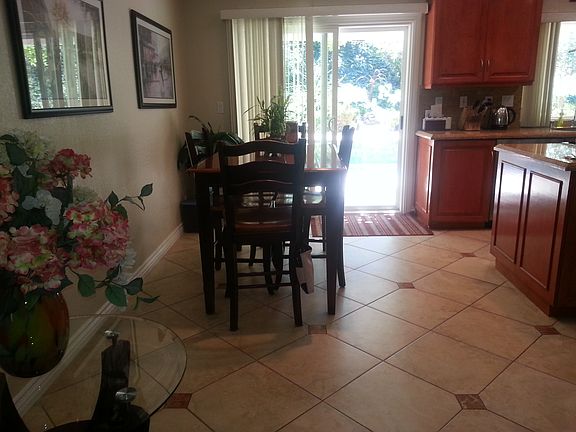 4th image of 23692 Stagg Street