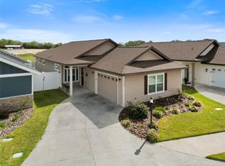 1725 SW 245th Ter, Newberry, FL 32669