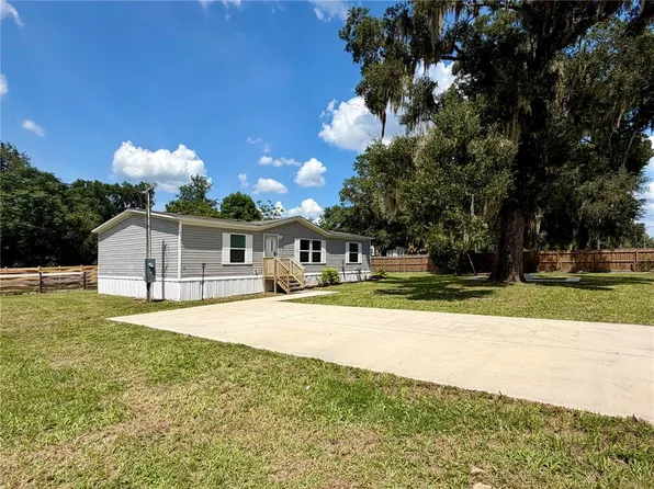 11057 SE 132ND PLACE, OCKLAWAHA, FL 32179