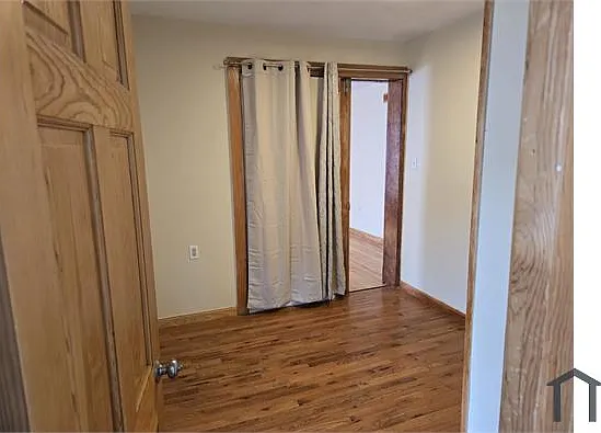 27 Shelby St #2 — Photo 4