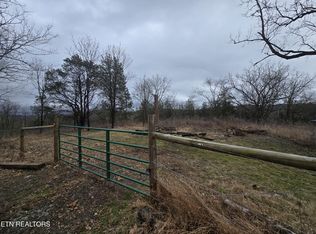 Doc Hurst Rd, Ewing, VA 24248