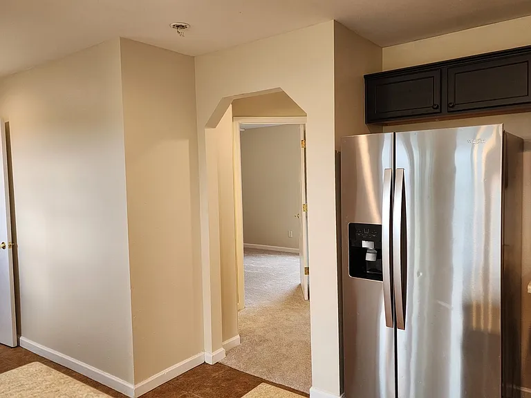 1435 Honey Locust Ave — Photo 9