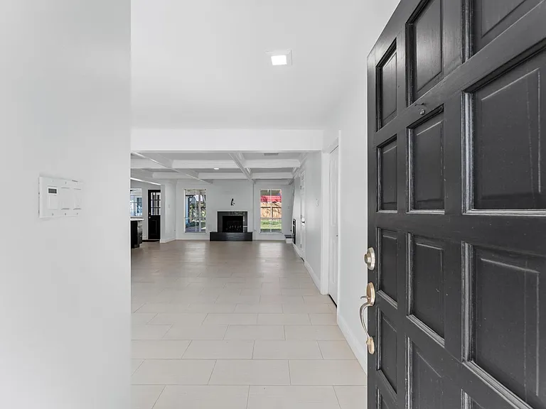 4519 Cloudmount Dr — Photo 3