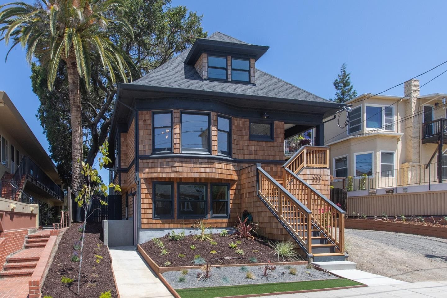 335-337 Hanover Ave, Oakland, CA 94606 | MLS #ML81951360 | Zillow