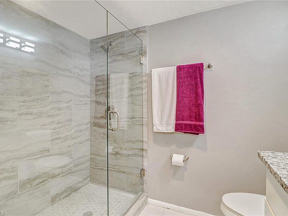 4th image of 4396 Bowsprit Ct APT 1D