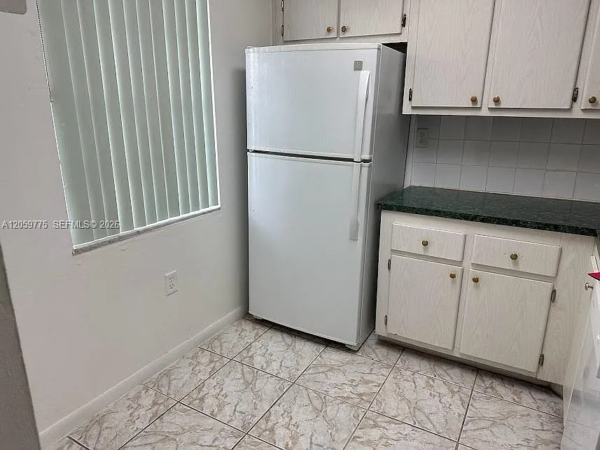 Bleau Grotto Condo — Photo 2