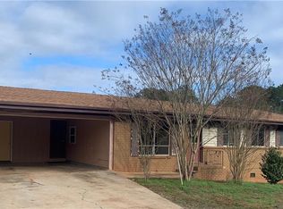 1847 Rockbridge Rd NW, Conyers, GA 30012