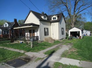 502 S Johnson St, New Athens, IL 62264