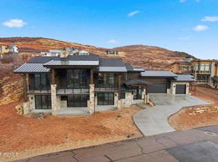 2155 E Wrangler Dr, Hideout, UT 84036
