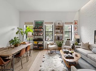 319 E 6th St, New York, NY