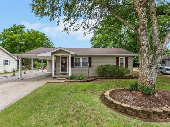 305 Illinois Ave, Sikeston, MO 63801