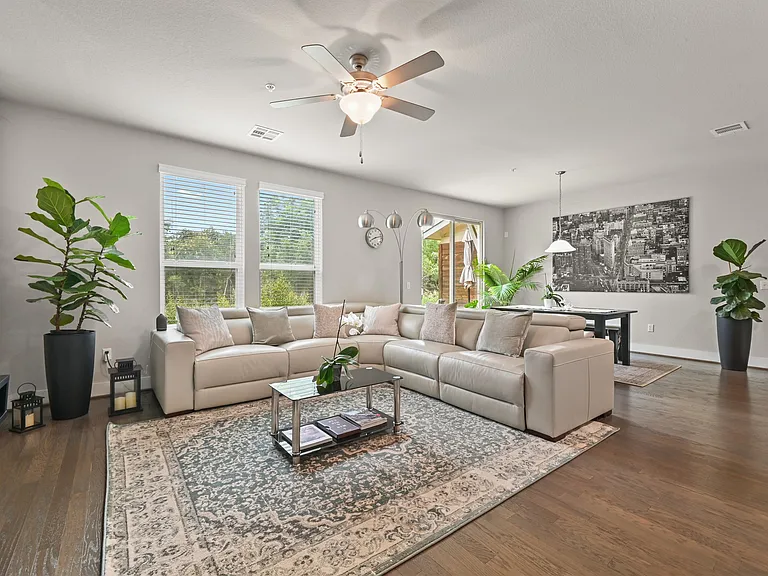 311 Bridgeford Dr — Photo 10