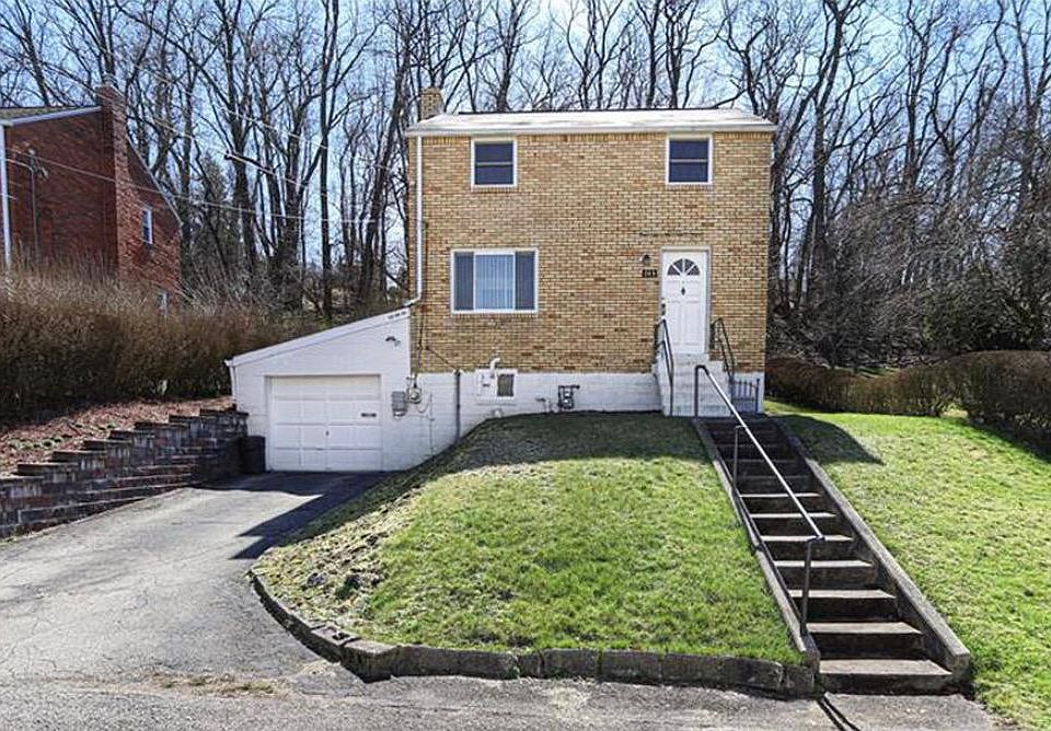1st image of 205 Macfarlane Dr