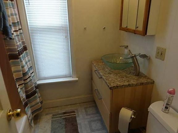 3rd image of 124 Almy St APT 1G