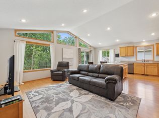 5451 Highland Trl, Big Lake, MN 55309