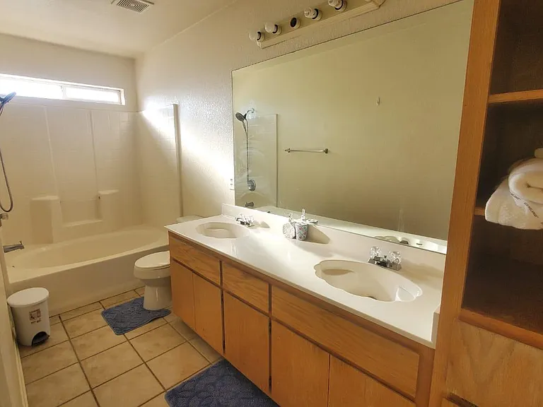 4211 Thunder Creek Dr #A — Photo 28