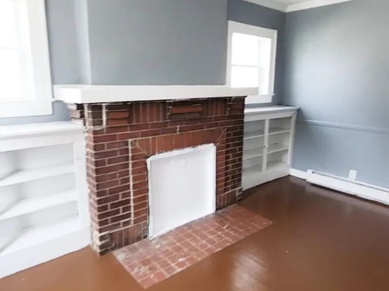 604 Wentworth St #1 — Photo 2