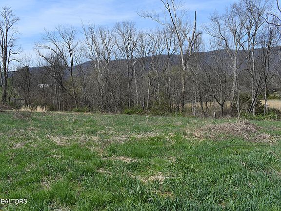 5th image of 8749 Wilderness Rd